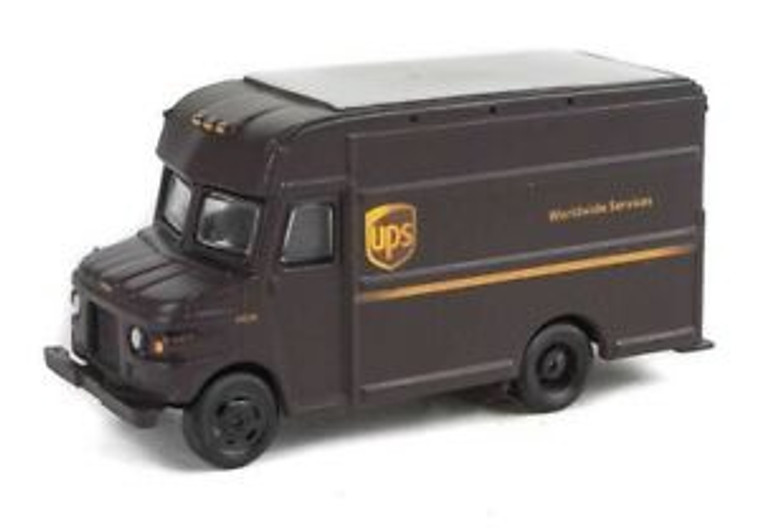 Scene Master # 949-14001 UPS Package Car (New Shield scheme)