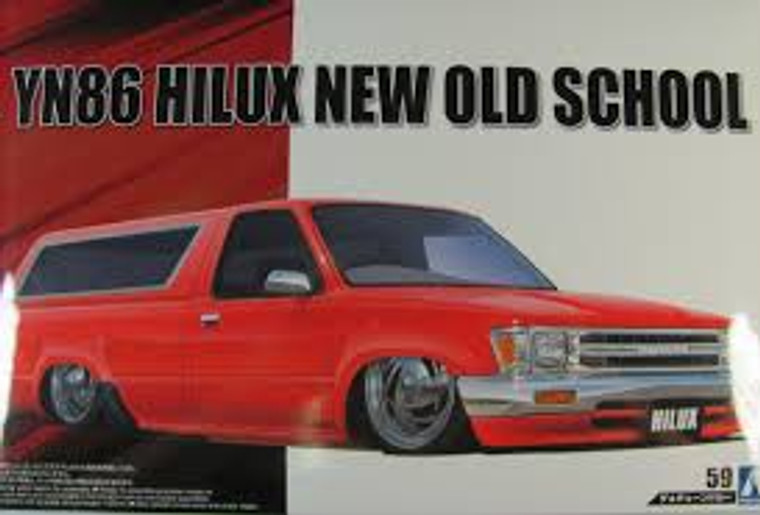 Aoshima #5700 1/24 Toyota Hilux New Old School YN86