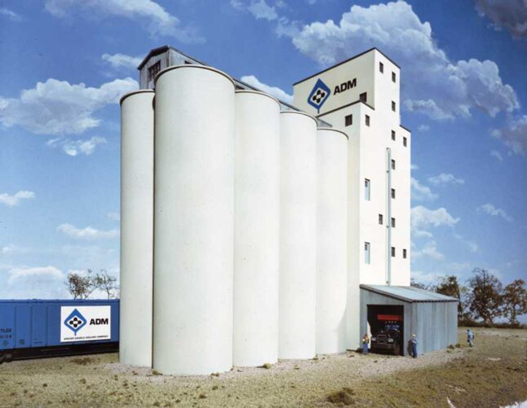 Walthers Cornerstone # 933-3023 Elevator Add-On Silos