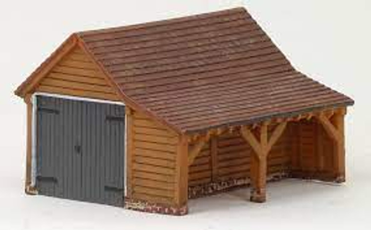 Hornby #R7271 OO Modern Timber Garage