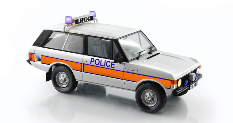 Italeri # 3661 1/24 Range Rover Police 1962