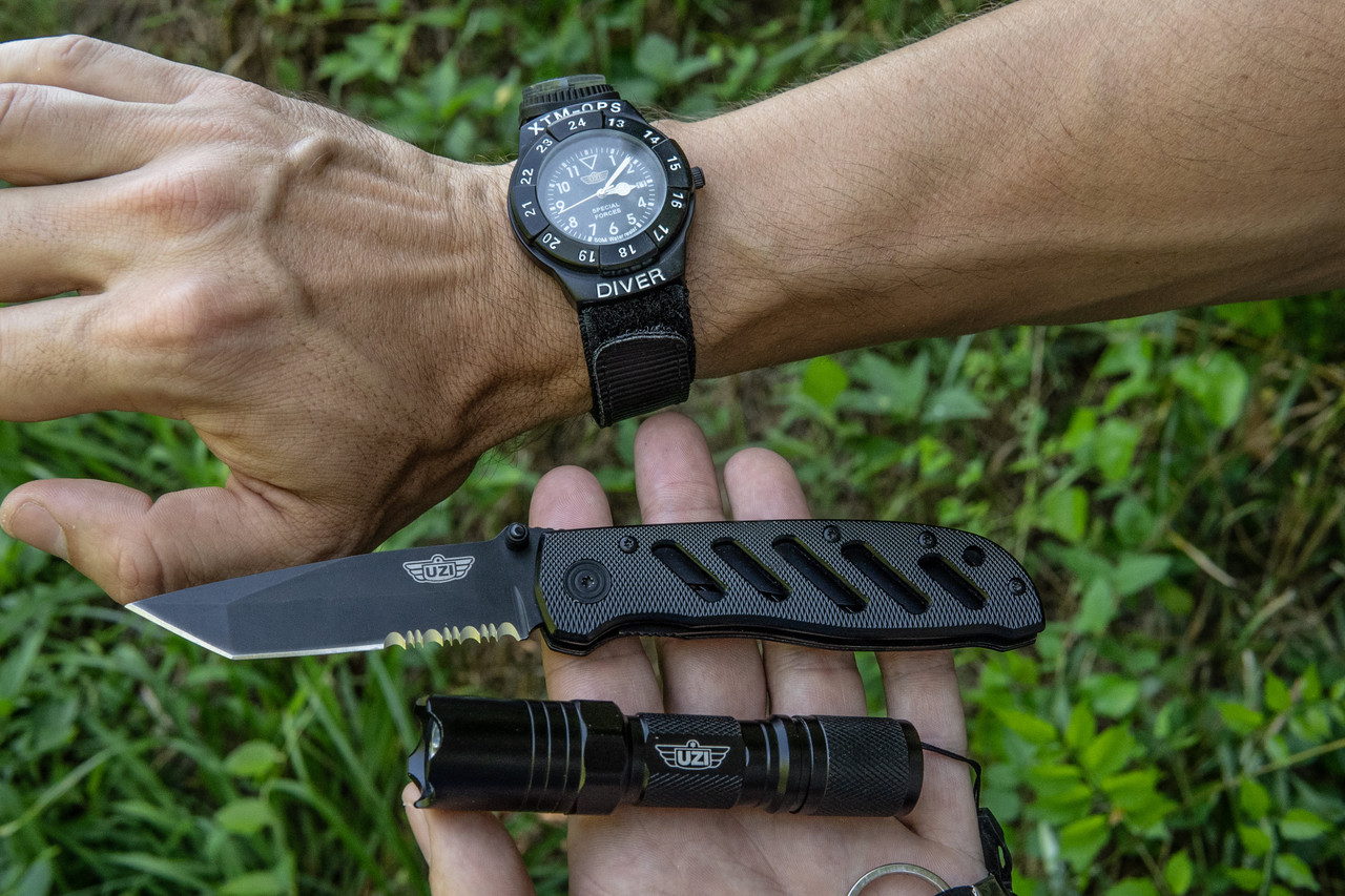 UZI: Special Forces Gift Set: Knife, Flashlight, Watch