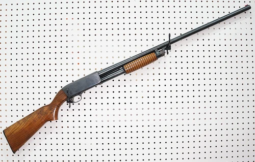 USED Ithaca Model 37 Featherlight 12ga Pump Shotgun