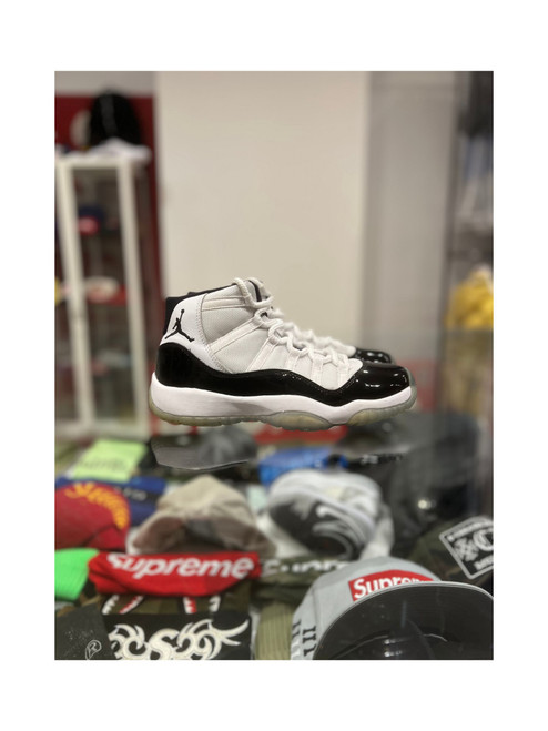 Jordan 11 Concord (2018) (Pre-Owned)