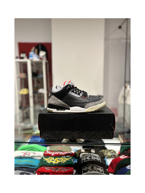 Jordan 3 Black Cement (2018) - (Pre-Owned)