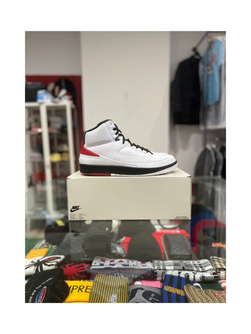 Jordan 2 OG Chicago (2022) (Pre-Owned)
