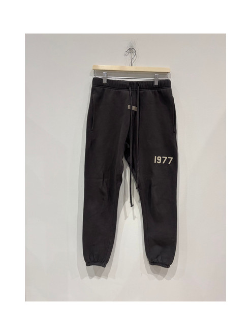 Fear of God Essentials 1977 Sweatpants Iron (Pre-Owned)