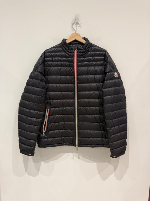 Moncler Daniel Short Down Jacket (Pre-Owned)