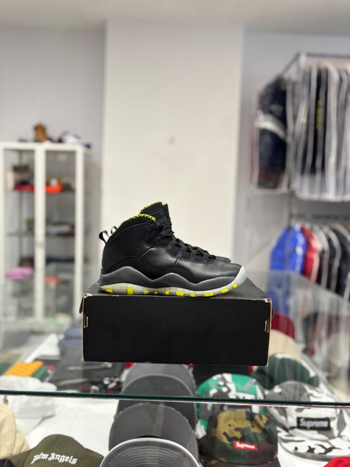 Jordan 10 Venom (GS) (Pre-Owned)