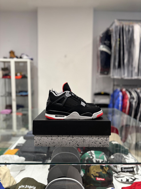 Jordan 4 Bred (2019) (Pre-Owned)