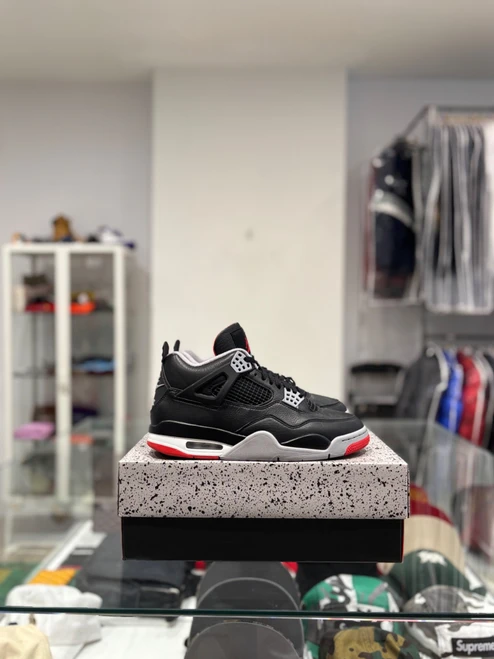 Jordan 4 Bred Reimagined (Pre-Owned)