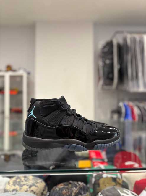 Jordan 11 Gamma Blue (2025) (Pre-Owned)