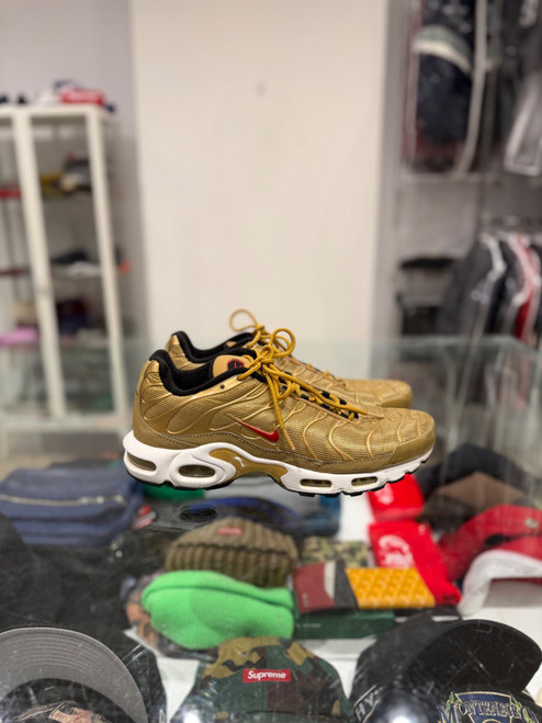 Nike Air Max Plus Metallic Gold (2018) (Pre-Owned)