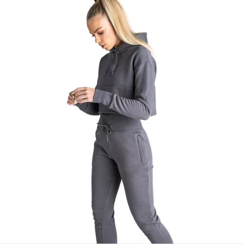 Women’s Stylish Tracksuit – Flexible, Comfortable, and Durable Two-Piece Activewear Set for Running, Workout, and Fitness