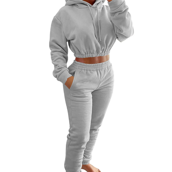 Stylish Women’s Tracksuit – Comfortable, Flexible, and Durable Two-Piece Activewear for Jogging, Workout, and Everyday Fitness