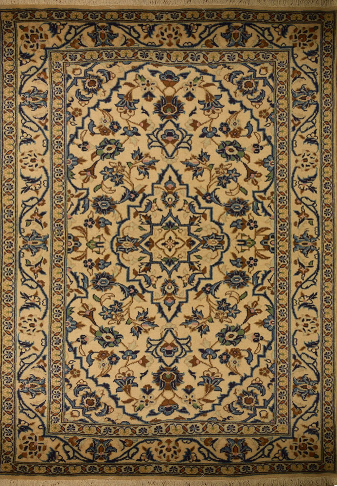 3'2" x 5'5" Persian Kashan Rug 3'2" x 5'5" Persian Kashan Rug