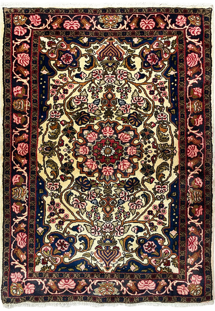 3'3" x 4'7" Persian Koliai Rug 3'3" x 4'7" Persian Koliai Rug