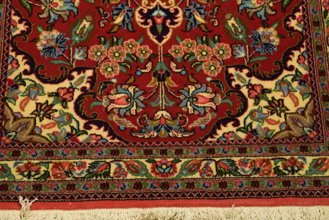 2'6" x 3'8" Persian Qum Kork Rug