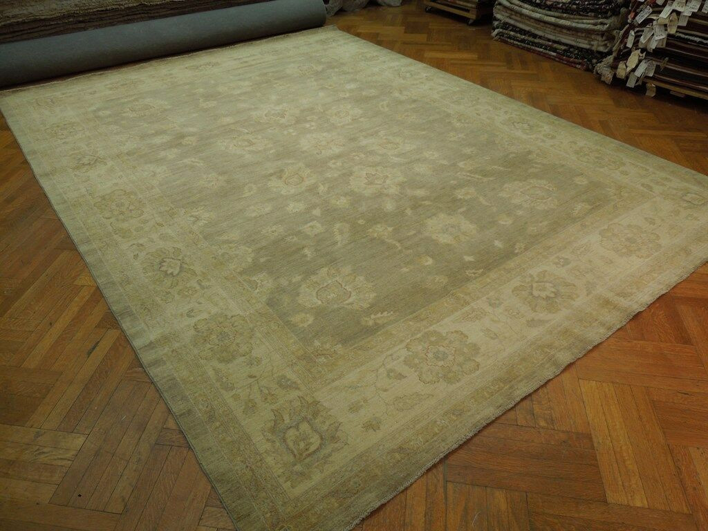 10 x 13'5 Antique Look Transitional Chobi Rug