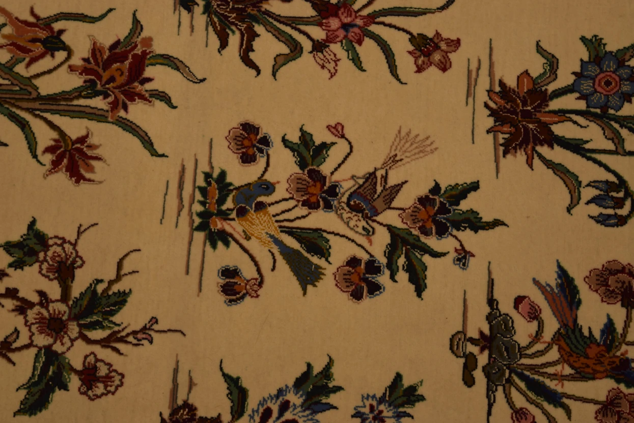 3'8 x 5'5 Persian Isfahan Rug Wool & Silk signed by master weaver