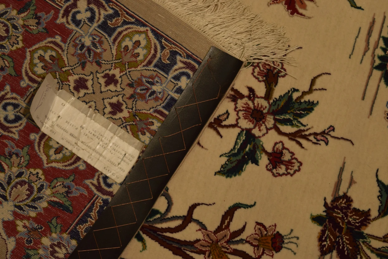 3'8 x 5'5 Persian Isfahan Rug Wool & Silk signed by master weaver