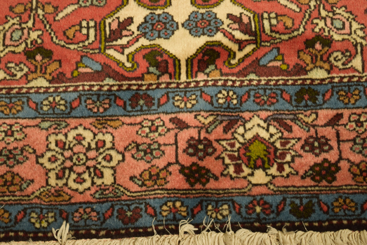 4'4" x 6'6" Persian Tafresh Premium Rug