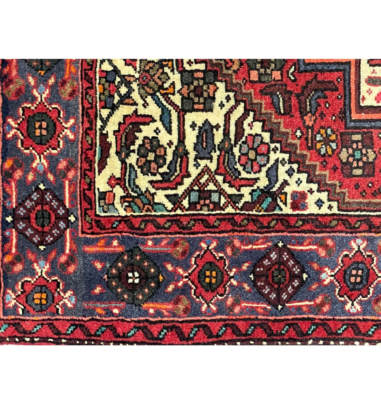 2'5 x 3'7 Persian Gholtogh Rug