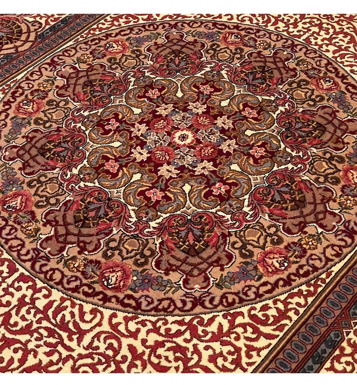 5 x 7 Persian Tabriz Wool & Silk Rug