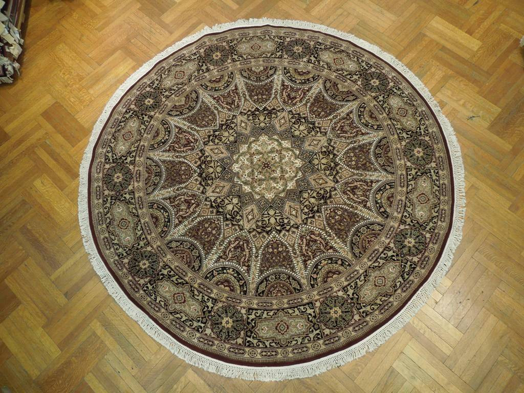 9 x 9 Fine Oriental Isfahan Wool & Silk Rug