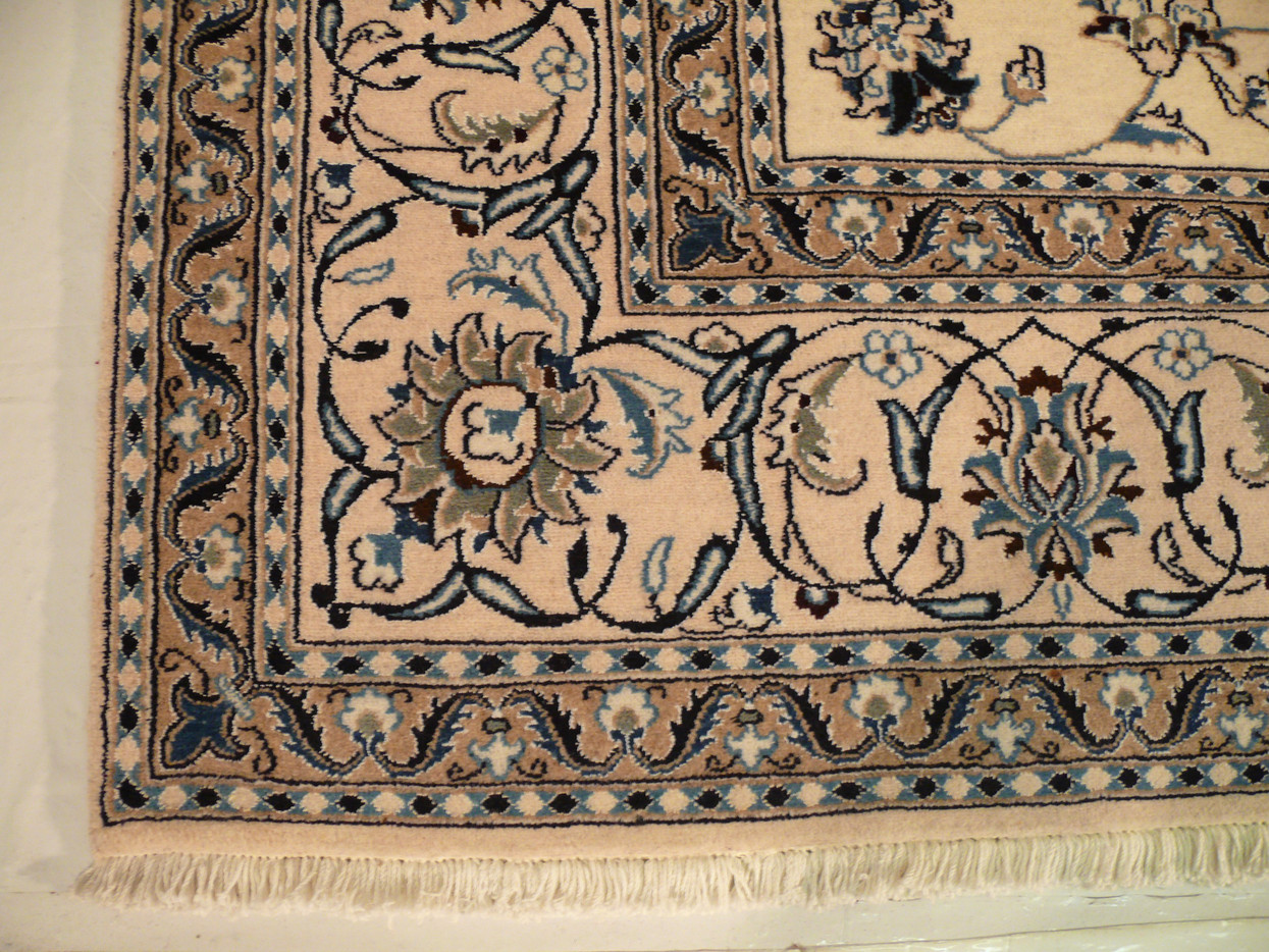 8 x 11'5 Persian Nain All Over Design Rug