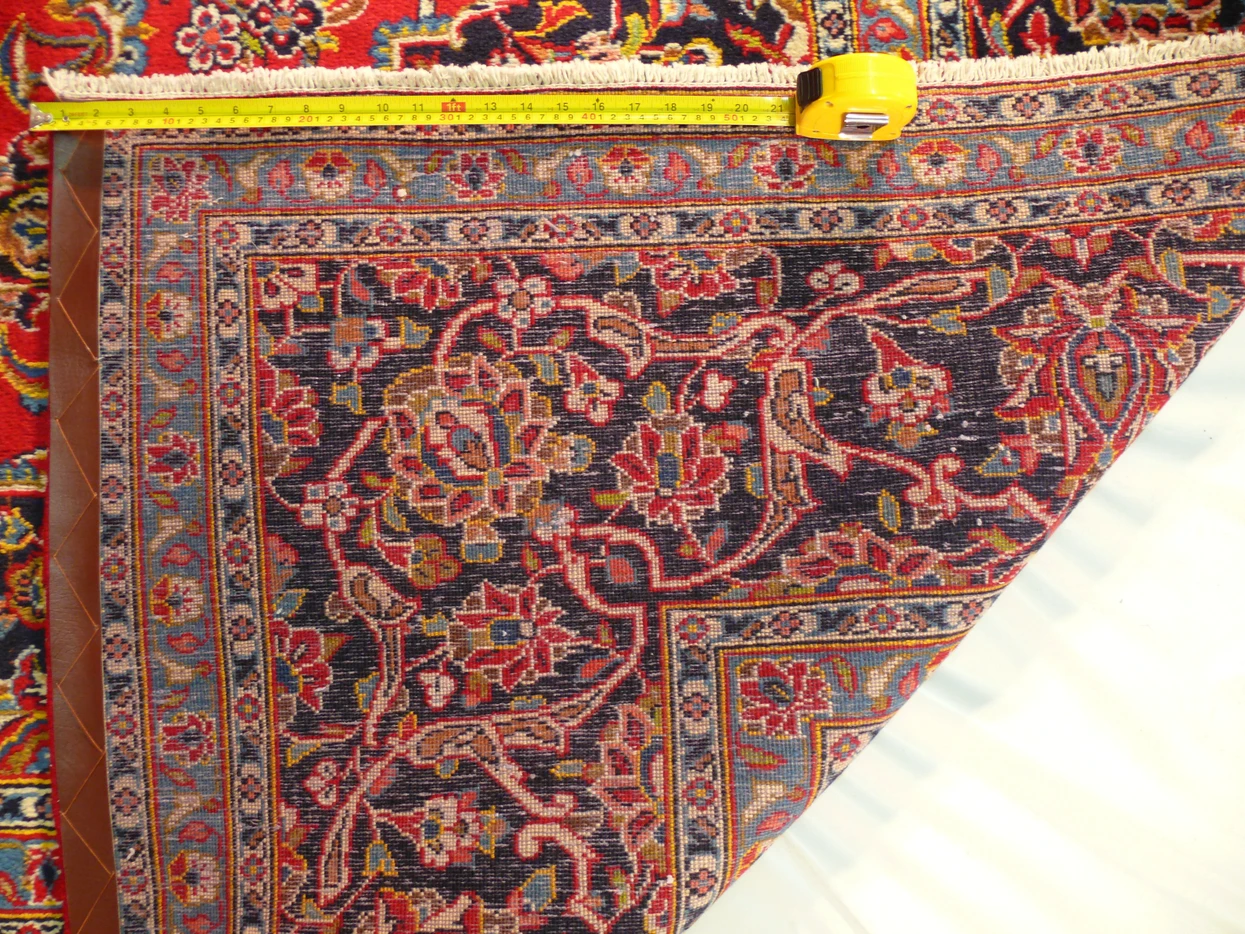 10'2 x 14'3 Persian Kashan Rug