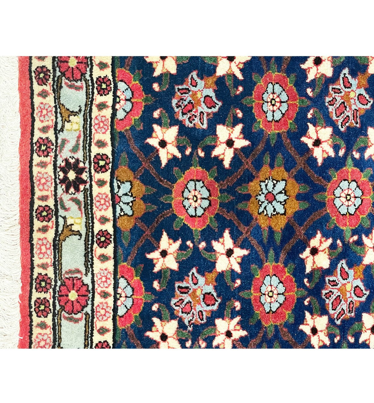 3'4" x 4'8" Persian Varamin Rug