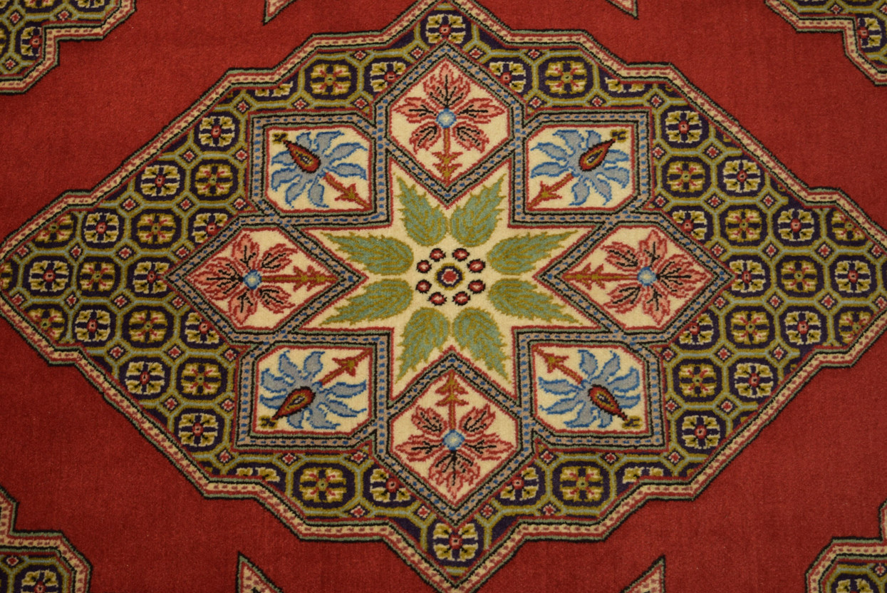 2'5 x 4' Persian Qum Kork Rug 1