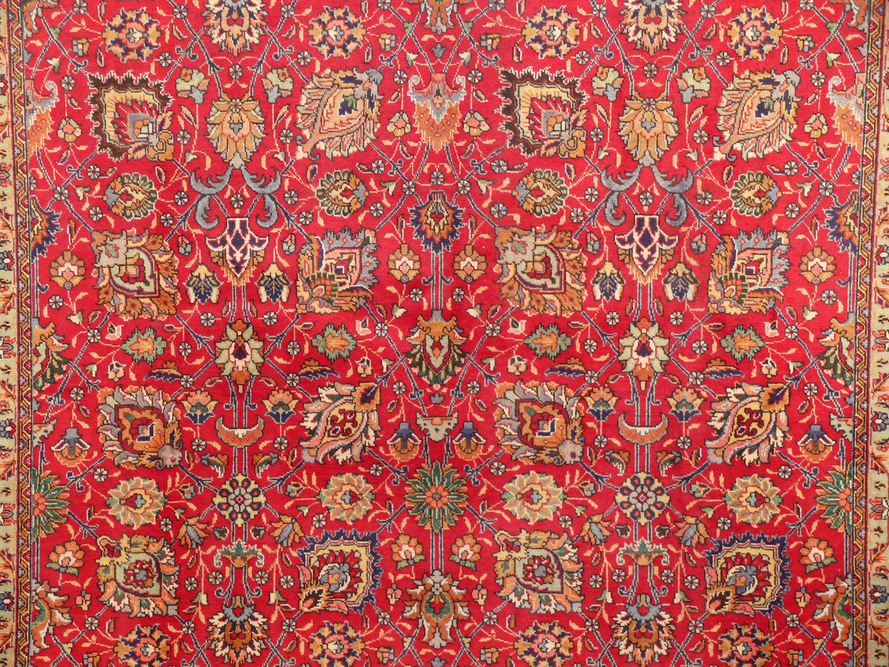 10 x 13 Persian Tabriz Rug Allover Design