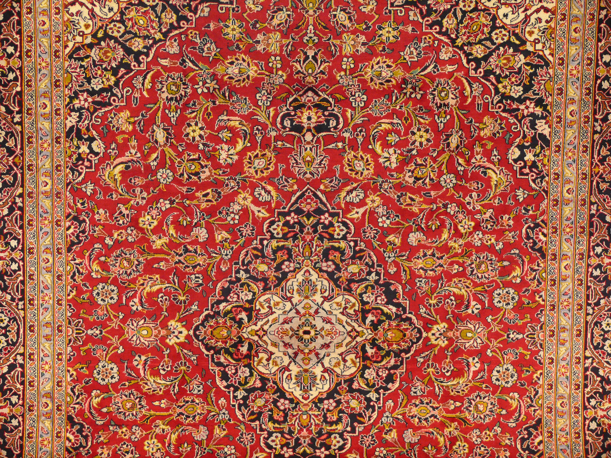 10 x 13'5 Classic Persian Kashan Rug | Known from TV Show Shark Tank