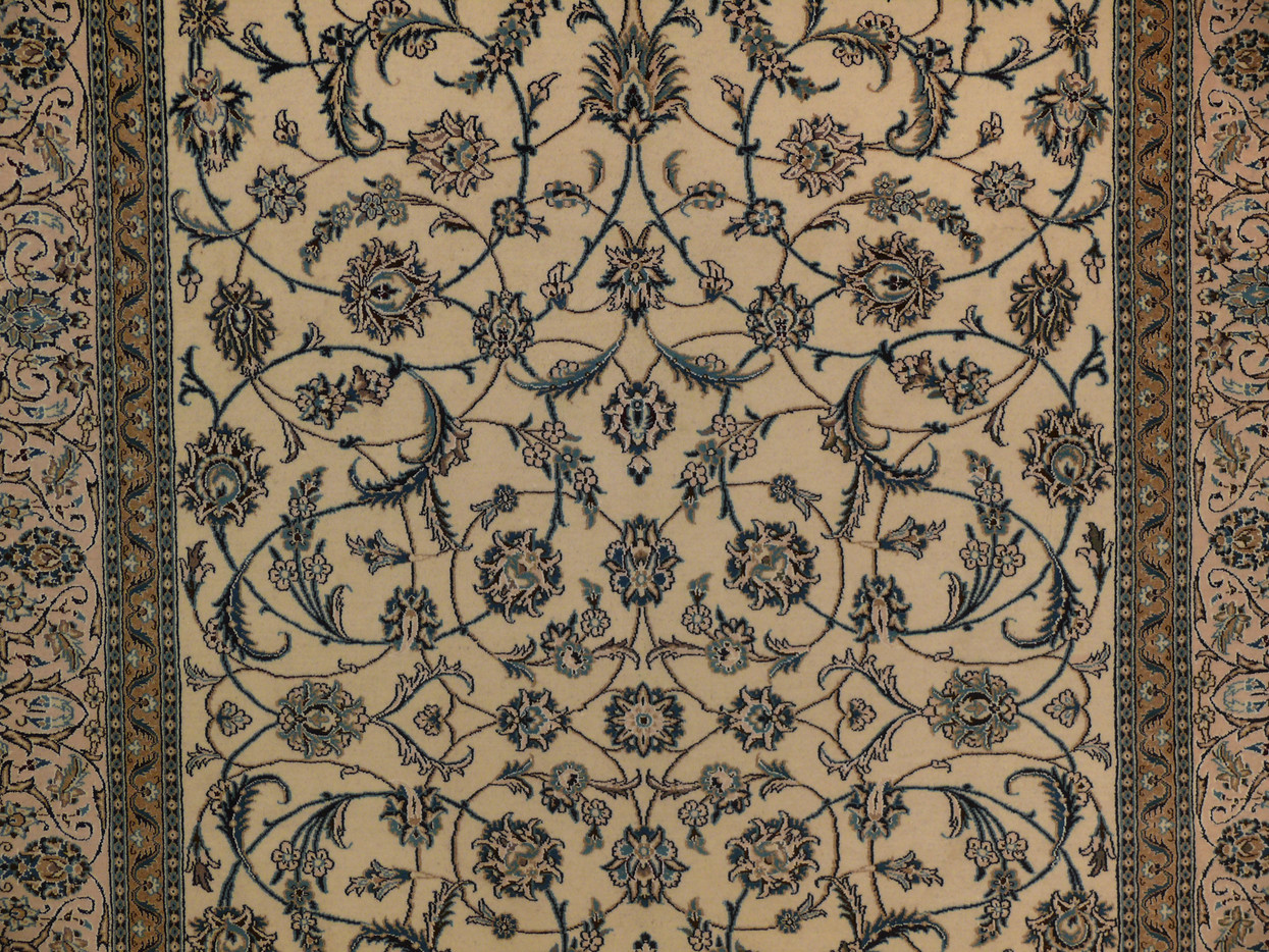 8'1" x 11'8 Persian Nain All over Rug