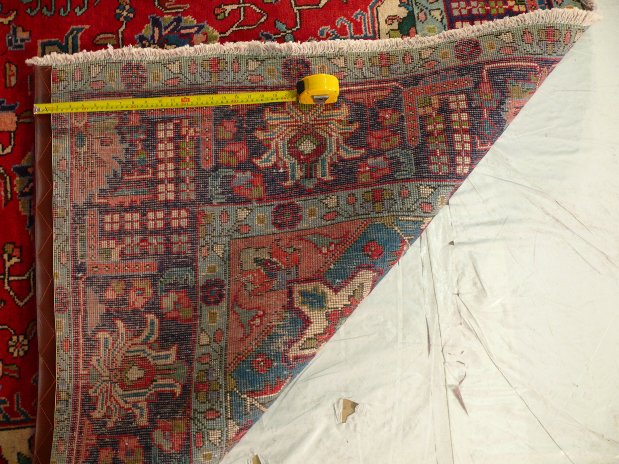 10 x 13 Geometric Tabriz Persian Rug