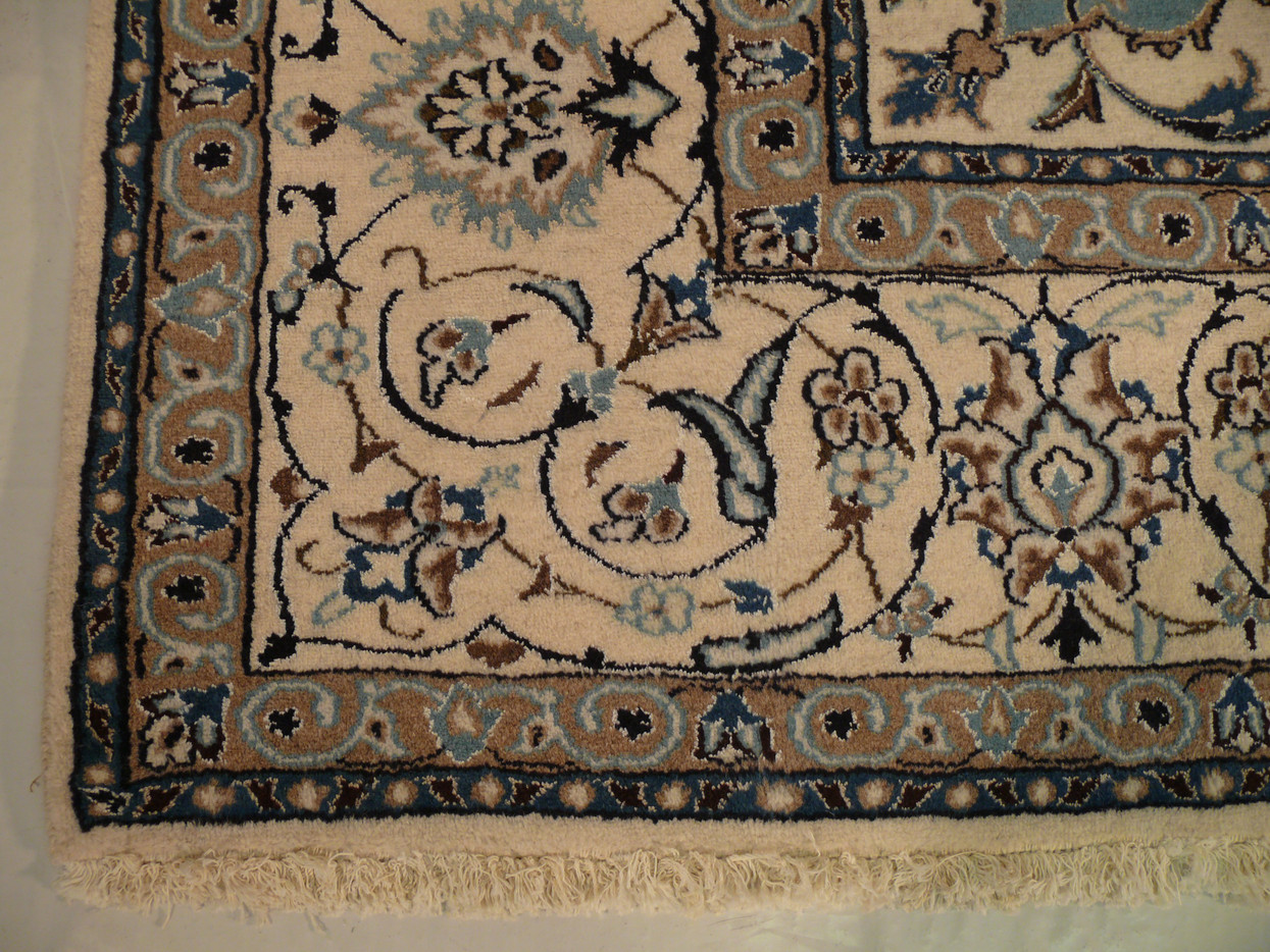 8'2" x 11'2" Persian Nain 9 LAA Rug