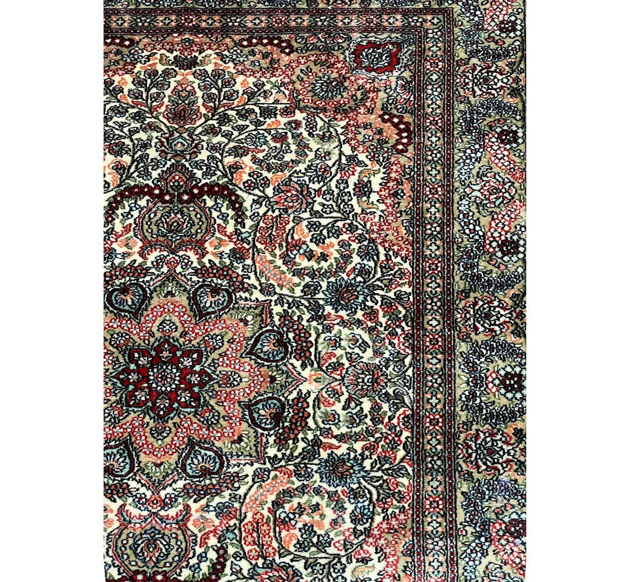 3 x 5'2 Oriental Tabriz 100% Silk Rug