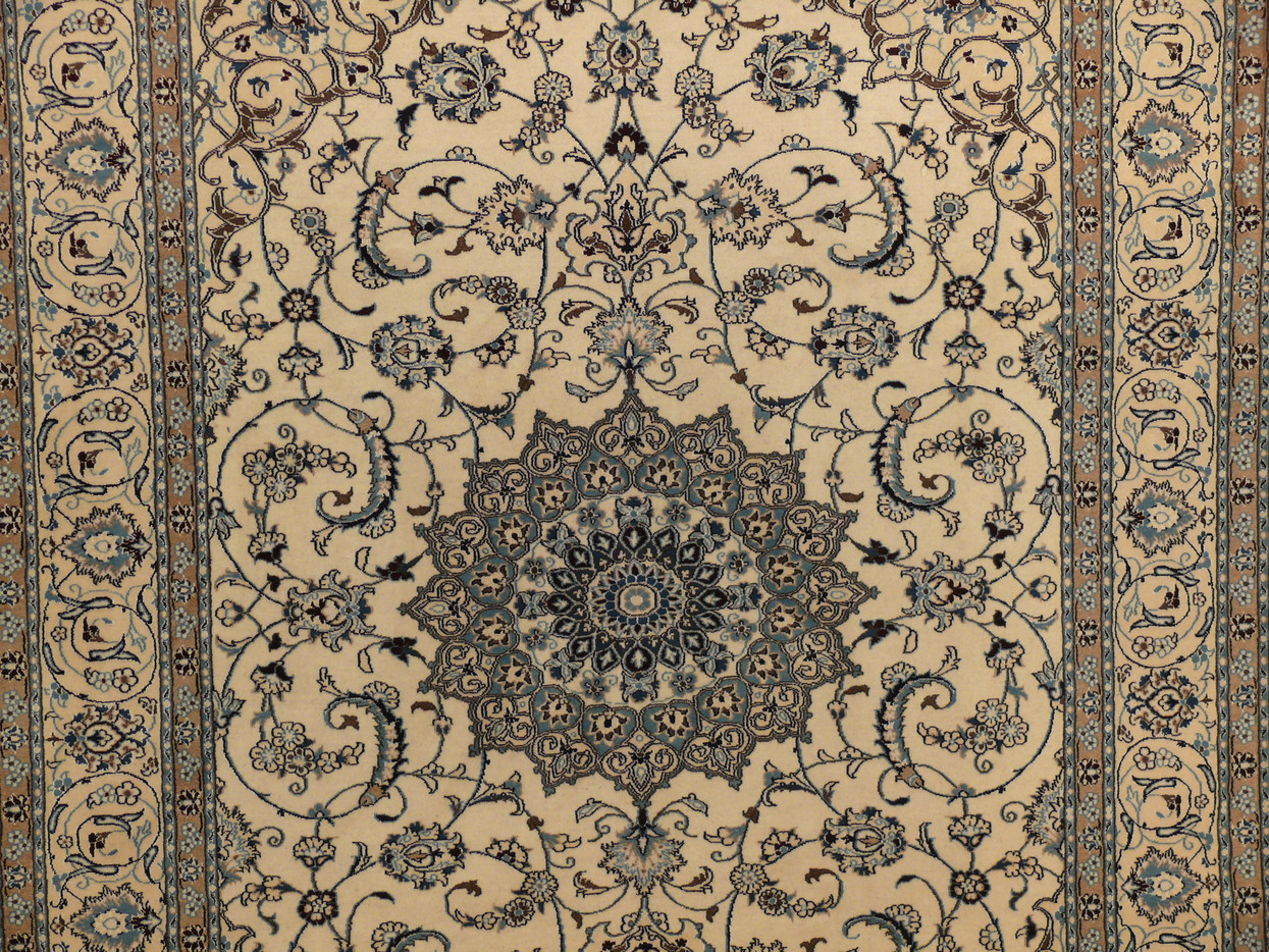 8'2" x 11'3" Persian Nain Rug 1