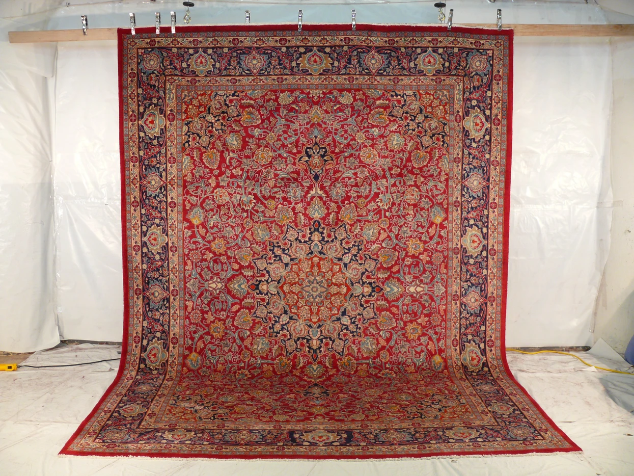 10 x 13 Persian Mashad Rug | Unique Design