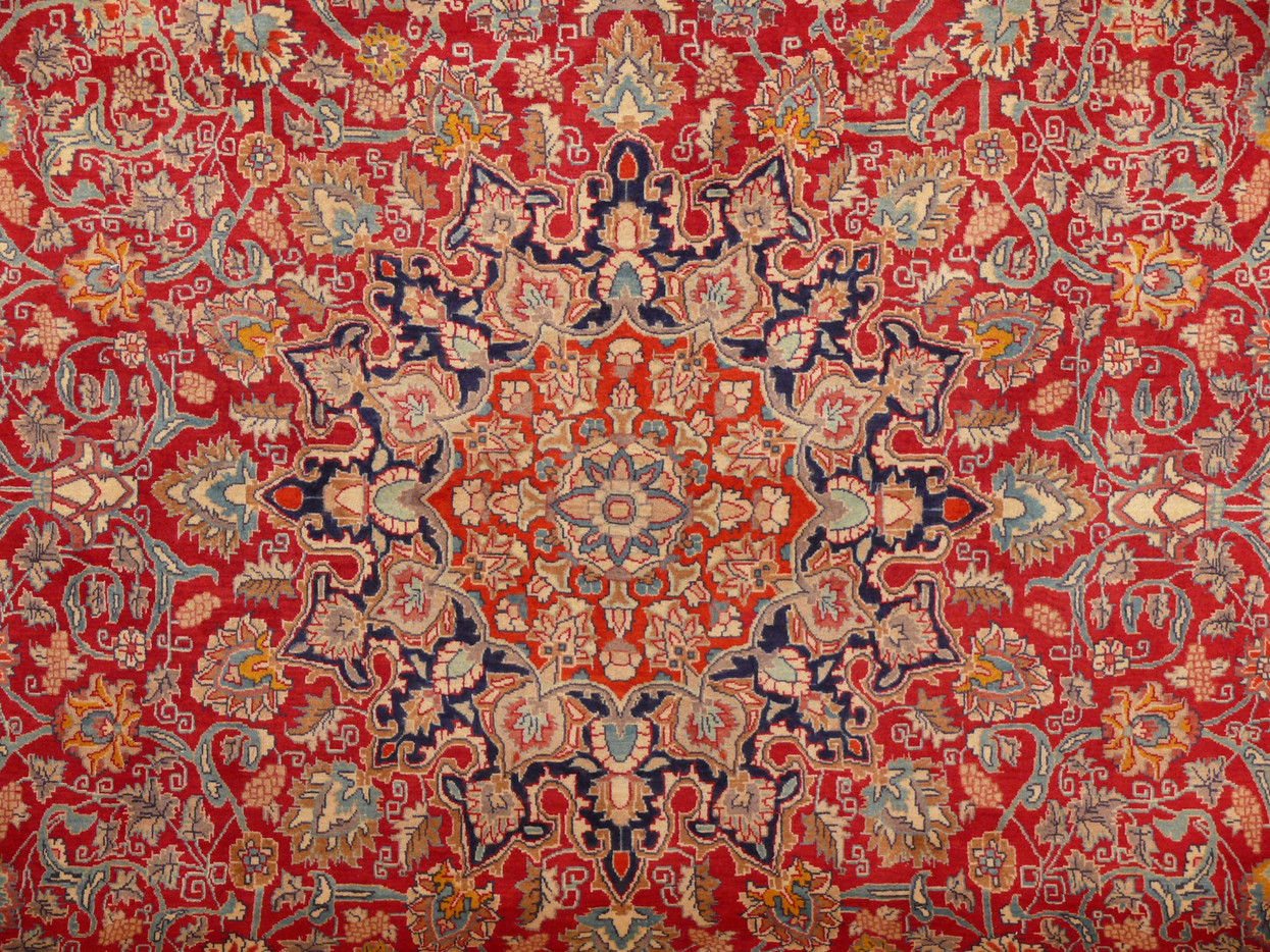 10 x 13 Persian Mashad Rug | Unique Design