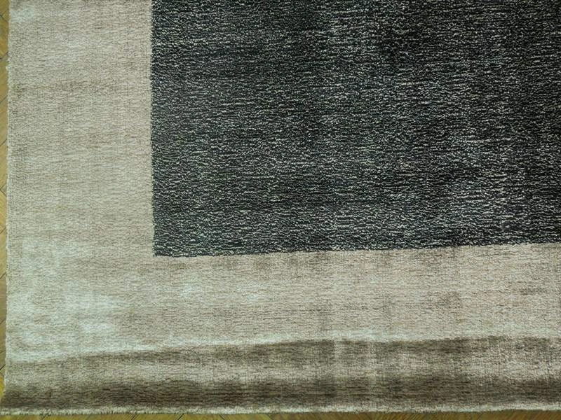 8 x 10 Authentic Handmade Silky Modern Rug