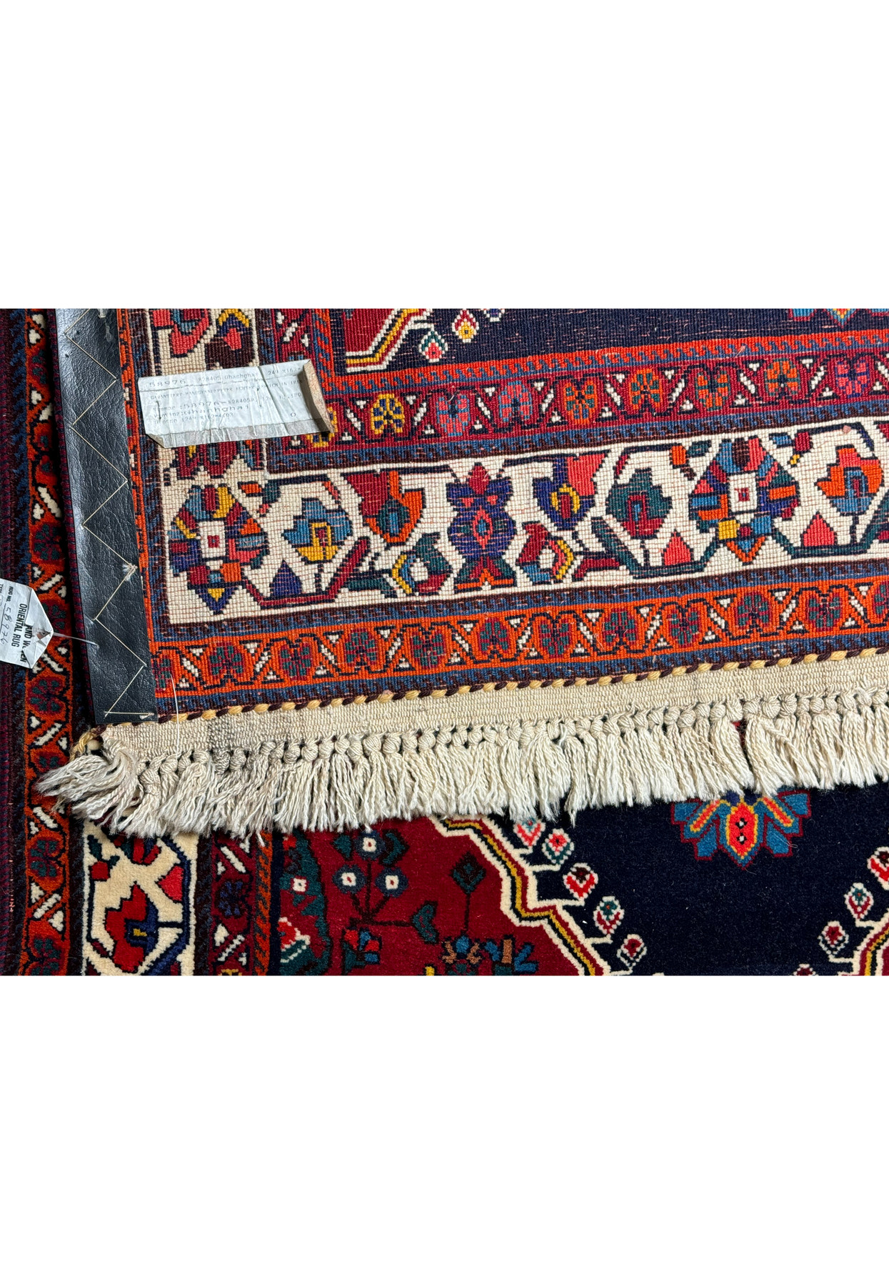 Premium 5x8 Persian Qashqai Rug - Authentic Tribal Elegance for