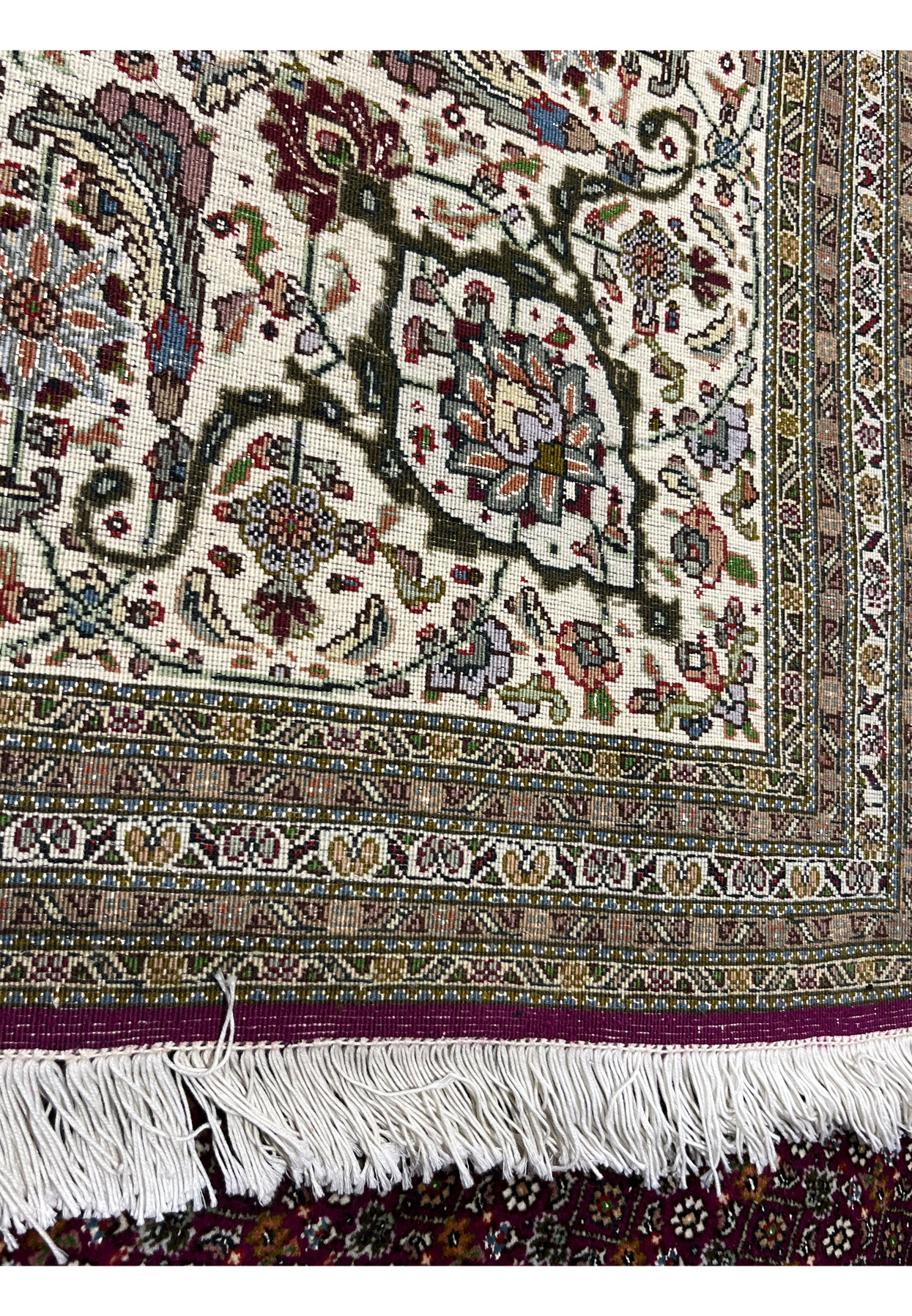Fringe and backside view of Persian Tabriz 50 Raj Rug showing even knot structure and fine craftsmanship