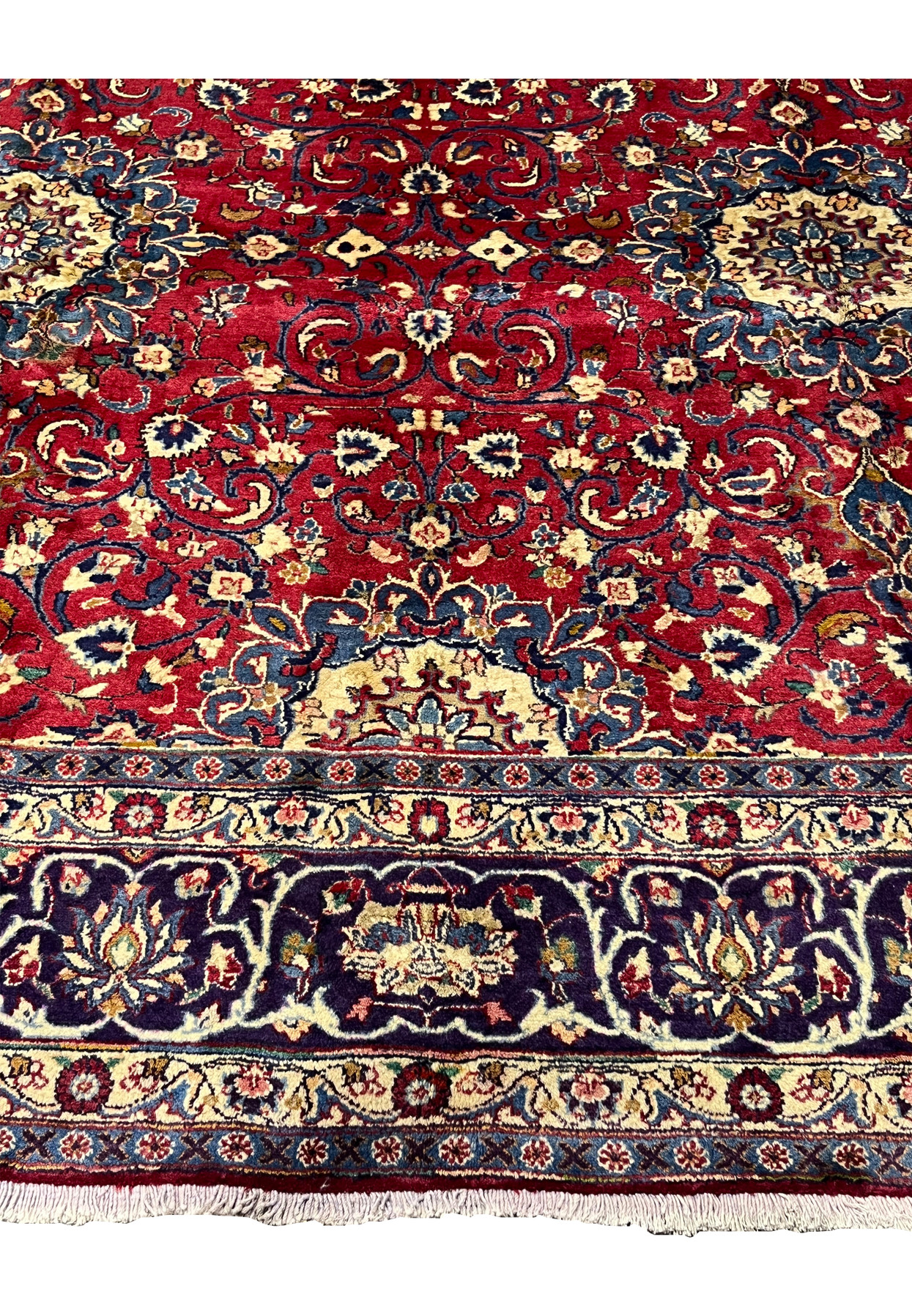 Lower border detail Persian Isfahan rug, ivory rosette-chain guards framing navy palmette band, authentic Persian workshop drawing