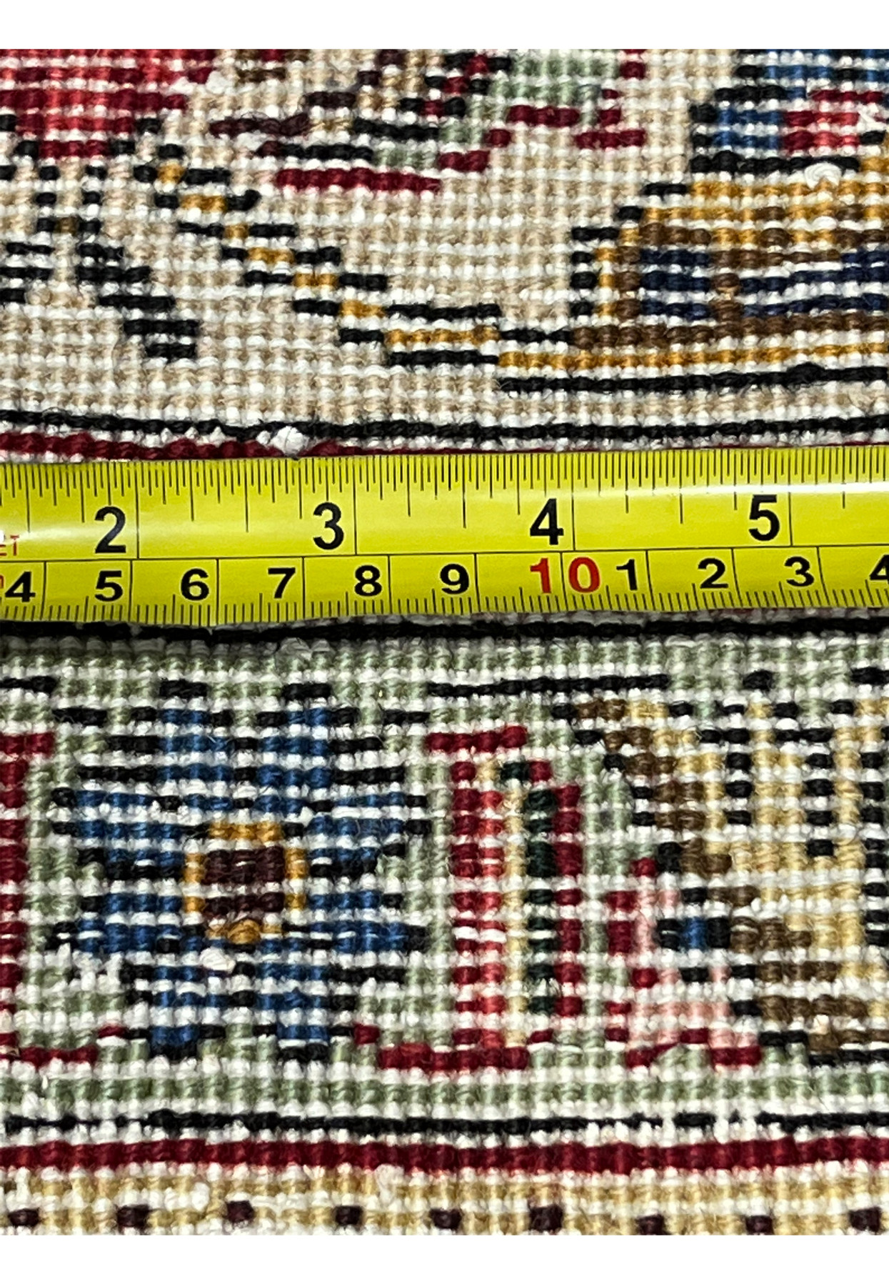 Backside knot count measurement Persian Tabriz rug, approximately 240 to 260 knots per square inch, fine hand-knotted wool on cotton