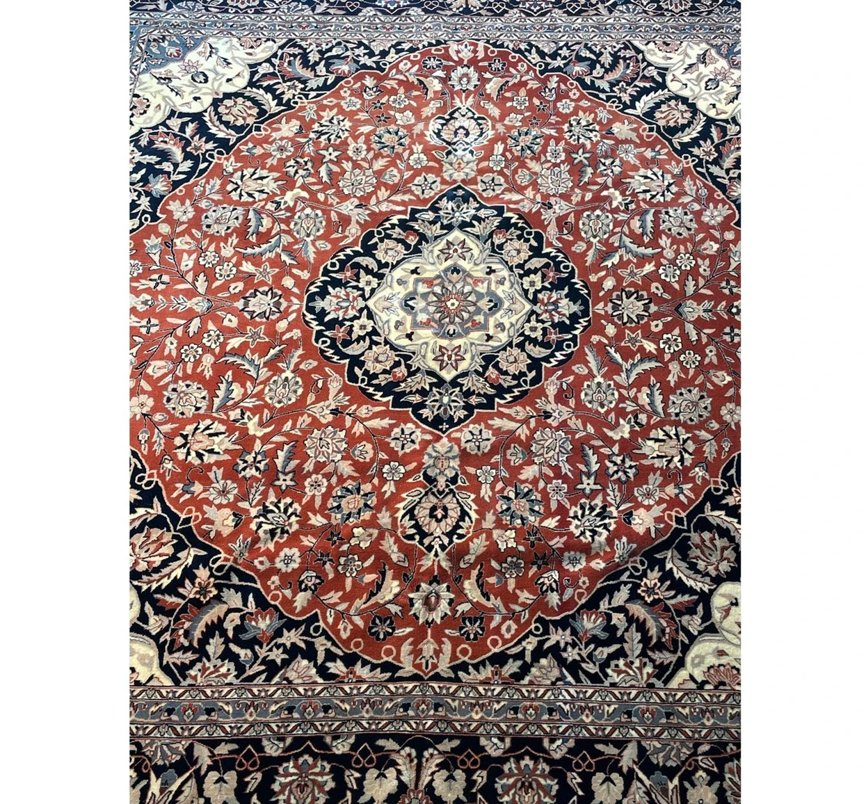 8'5 x 8'5 Persian Kashan Square Rug