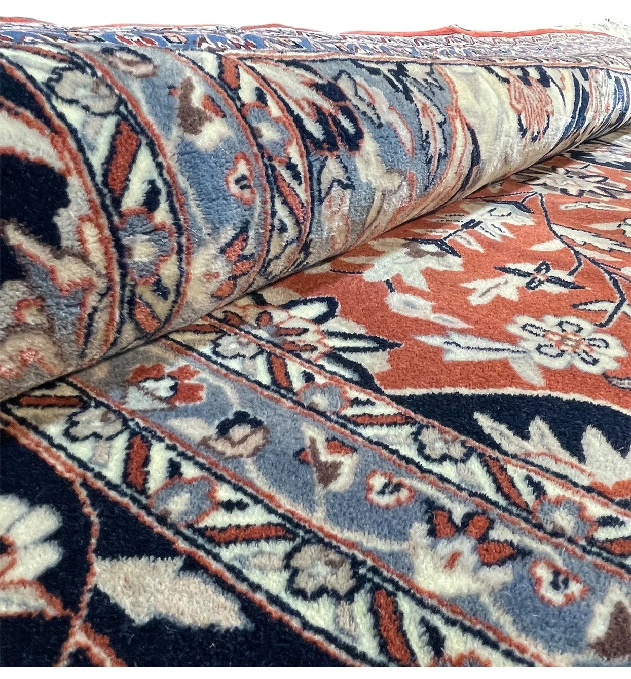 8'5 x 8'5 Persian Kashan Square Rug