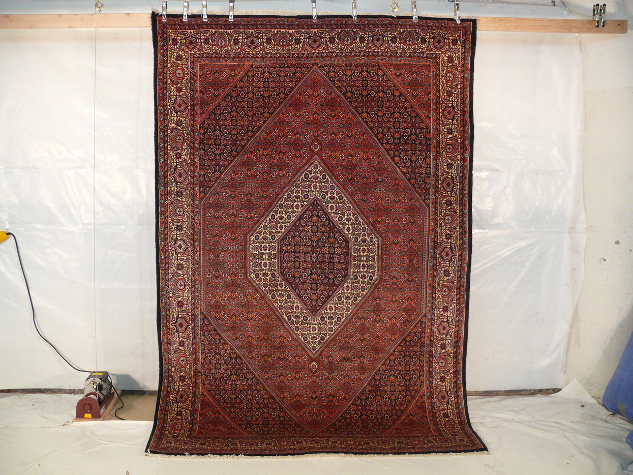 7 x 10'2 Persian Bijar Rug
